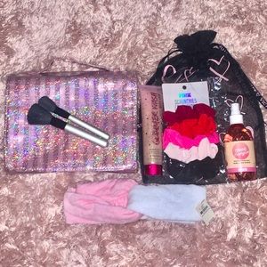 (SOLD) Victoria Secret PINK Beauty Bundle